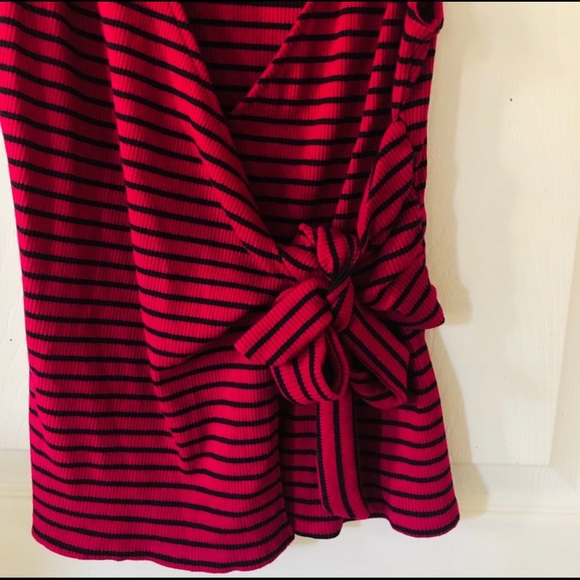 NWT Express pink striped wrap shirt size Small - Picture 2 of 2